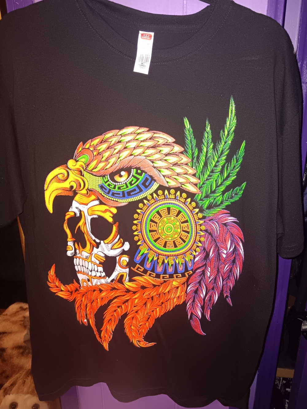 Men's Black Graphic Skull & Feather Short Sleeve Tee